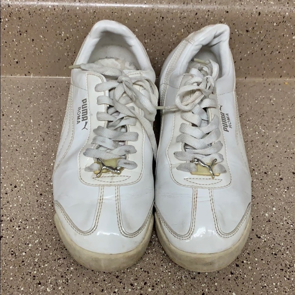 Very Used PUMA ROMA (SZ 7.5)